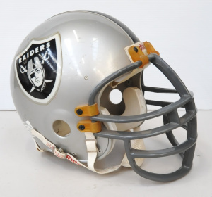 Los Vegas Raiders Branded Riddell VSR-3 Football Helmet - Size Large