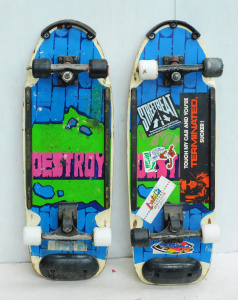 Lot 125 - 2 x Vintage c1980s Redstone 'Destroy' Skateboard set ups - al original