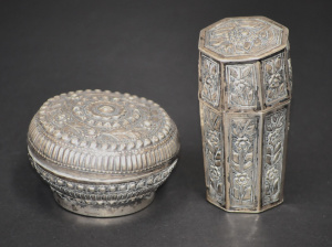Lot 172 - 2 Eastern White metal lidded boxes inc Round & Octagonal both with