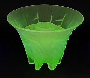 Lot 211 - Vintage Art Deco Bagley Uranium Frosted Glass Vase with Flower Frog 14