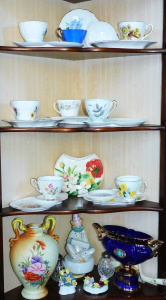 Lot 15 - Group lot inc Victorian Urn, Royal Doulton & Coalport floral orname