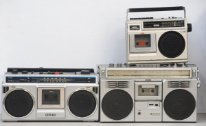 Lot 87 - 3 Vintage Portable Radio Cassette Ghetto Blasters inc Sanyo M9802F, Hit Lot 87 - 3 Vintage Portable Radio Cassette Ghetto Blasters inc Sanyo M9802F, Hit