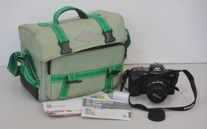 Lot 118 - Vintage Nikon F-401S SLR Camera w 35-70mm Lens & Vintage Green Cam Lot 118 - Vintage Nikon F-401S SLR Camera w 35-70mm Lens & Vintage Green Cam