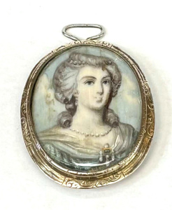 Lot 192 - c1900 oval handpainted portrait of woman set as pendantbrooch, mop bac