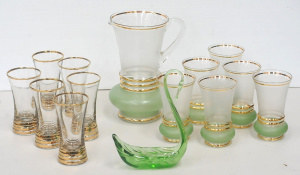 Lot 82 - Group lot of Vintage glass Inc Green art glass swan 20cmH, 7 Pce Leonad