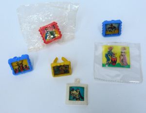 Lot 181 - Group Lot of Lenticular Cereal Prizes c1960s inc Rings (1 Unopened), K Lot 181 - Group Lot of Lenticular Cereal Prizes c1960s inc Rings (1 Unopened), K