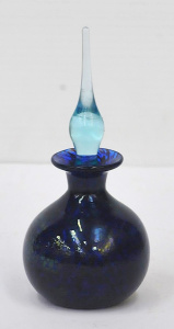 Lot 219 - Richard Morrell signed Australia Art Glass Perfume bottle - Cobalt, Bl Lot 219 - Richard Morrell signed Australia Art Glass Perfume bottle - Cobalt, Bl