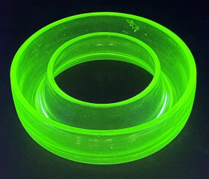 Lot 221 - Vintage Uranium Glass Circular float bowl 15cm D