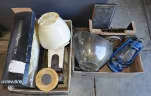 Lot 22 - 2 x boxes - Mixed items - old 1910 Sessions mantle Clock af, 1960s Kenw