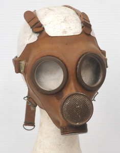 Lot 145 - c1956 Belgium M-51 III Rubber Gas Mask