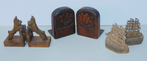 Lot 174 - 3 x Bookends inc Carved Scotty dogs, Carved with Gumnut & Leaf &am