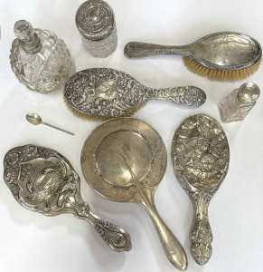 Lot 187 - 9 pcs c1900 silver & plated items - 2 x hmarked collar glass perf