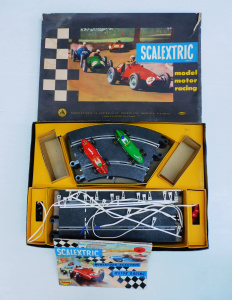 Lot 213 - Very early Australian made Scalextric set c1963 with 4th Ed Catalogue