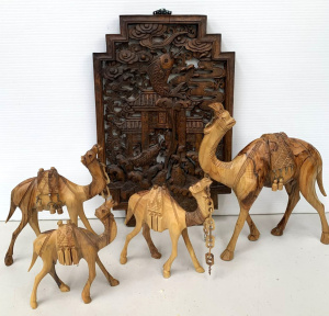 Lot 75 - Group of carved items inc oriental panel depicting fish and shrine, and