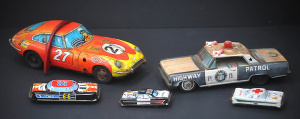 Lot 131 - Group of vintage Japanese pressed tin cars inc Modern Toys battery ope