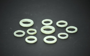 Lot 181 - Group of 10 nephrite jade rings in various sizes