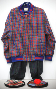 Lot 15 - Small group lot Vintage Mens Golfing Attire - Pair Trent International