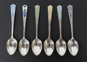 Lot 194 - Australian Apex Sterling Silver Teaspoons with Harlequin Enamel handle