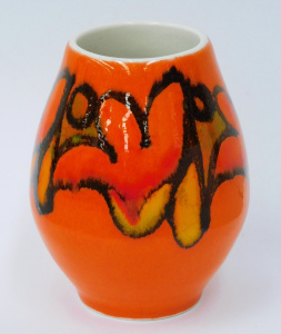 Lot 217 - Mid Century Poole Pottery Delphis Vase 10cm H