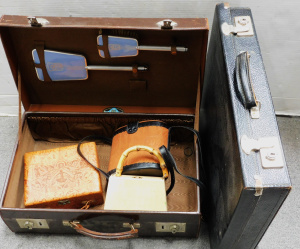 Lot 89 - Group of cases and bags inc Geregory Ladner handbag, 1930s pressed leat