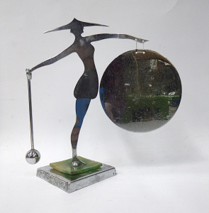 Vintage Art Deco chrome Plated Gong - Stylised Silhouette of an Oriental Girl we