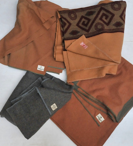 Lot 73 - 4 x Vintage Military Wool Blankets Inc Broad Arrow Eagley Aust 1952 Gre