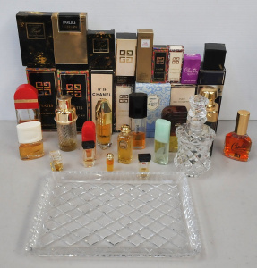 Lot 125 - Group of scents inc Channel, Givenchy, Elizabeth Arden etc (most parti