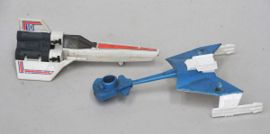 Lot 173 - 2 x Vintage spaceship toys inc Dinky Toys die-cast Klingon Battle Crui