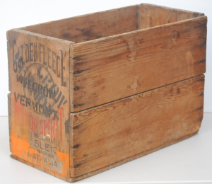 Lot 187 - Vintage Golden Fleece Packing crate w old Hanging Sheep branding to bo