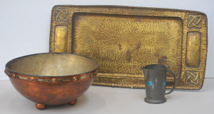 Lot 224 - 3 x pieces vintage Arts & Crafts metal wares - Large beaten Brass