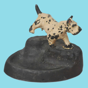 Lot 232 - Vintage Cast Iron Scotty Dog Ashtray 11cm H