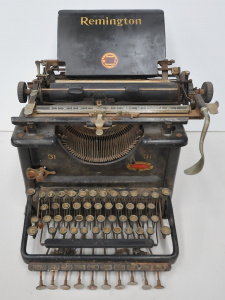 Lot 1 - 1930s Remington Standard 31 typewriter with bookkeeping mechanism