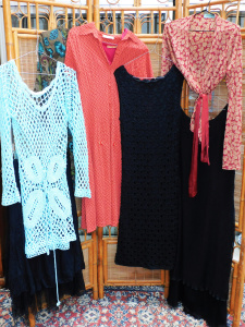 Lot 19 - Group lot Ladies vintage clothing inc Crocheted dressed, Alannah Hill,