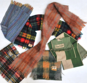 Lot 30 - Group lot vintage Scarves inc Woolen Green & Cream Pierre Cardin, B