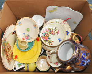 Lot 46 - Group lot of vintage quality English and Irish porcelain inc Royal Doul