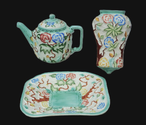 Lot 211 - 3 pces English Vintage H J Wood Indian Tree ceramics - Hand painted in