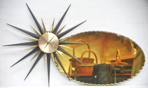 Lot 3 - 2 pces inc Mid Century Westlox Japan Metal sunburst wall clock - Black &
