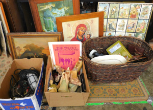 Lot 66 - 3 Boxes Plus Framed pictures inc Ceramics, Glass, Portable Radio, Figur