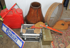 Lot 68 - 3 x Light Fittings & Rose Wall Miror w Bevelled Edge incl Retro Cei