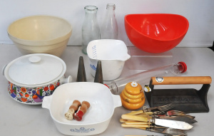 Lot 93 - Group lot vintage & retro kitchenalia inc Glass rolling pin, Hoffma