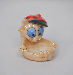 2 items - c1930s Japanese ceramic Lustre Comical Cat Ashtray & Cigarette Sta
