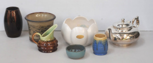 Group lot - Australian items - Pottery incl Bendigo, Newtone, Remued, Charles Wi