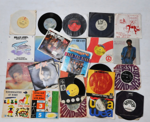 Lot of Vintage 45rpm Vinyl Singles incl The Cream, Isaac Hayes, The Beatles, Dav