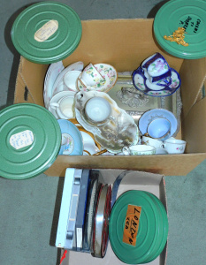 Lot 25 - 2 boxes inc Royal Aust Artillery Cap badge, China,- English trios, Demi