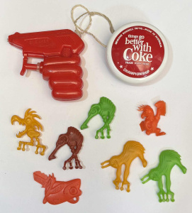 Lot 37 - Grp - Australian made Coke Championship Yo-Yo, Cereal toys & red pl