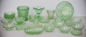 Lot 89 - Large group of green depression glass inc dishes (longest 25 5cm L), bo
