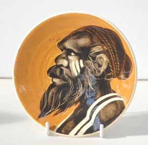 Lot 214 - Martin Boyd small c1950s Australian Pottery Wall Plate - HPainted Abor