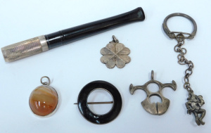 Lot 180 - Small lot - Vintage & Modern Silver - Round Black Enamel Brooch, C