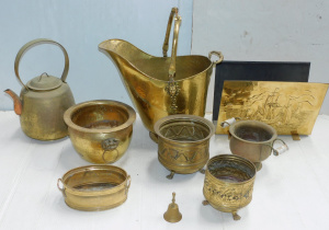 Group lot Vintage Brass inc Coal Scuttle, Jardinires, Bell, Planters, Kettle, Ma