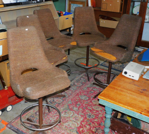 Lot 46 - 5 x retro high backed, brown wool upholstered swivel bar chairs - 101cm